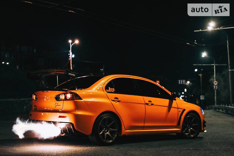 Седан Mitsubishi Lancer Evolution 2009 в 