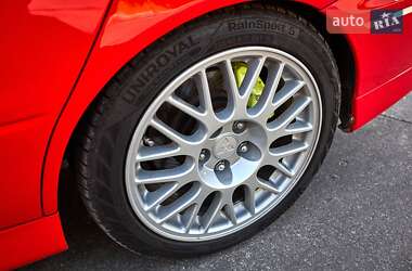 Седан Mitsubishi Lancer Evolution 2002 в 