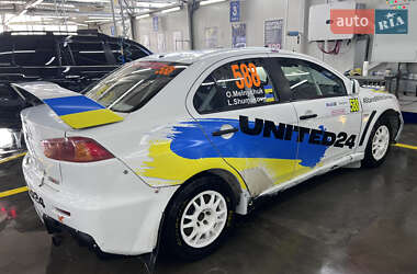 Седан Mitsubishi Lancer Evolution 2009 в 