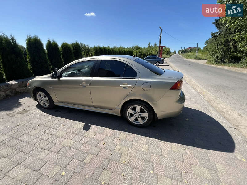 Седан Mitsubishi Lancer Evolution 2007 в Тернополе