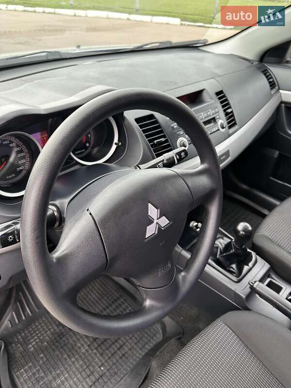 Седан Mitsubishi Lancer Evolution 2008 в Прилуках