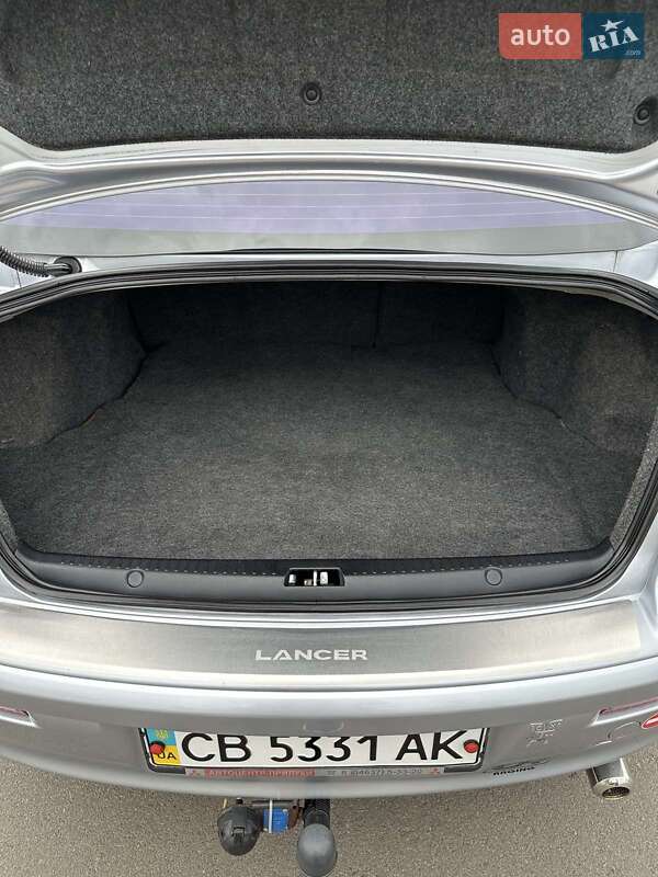 Седан Mitsubishi Lancer Evolution 2008 в Прилуках