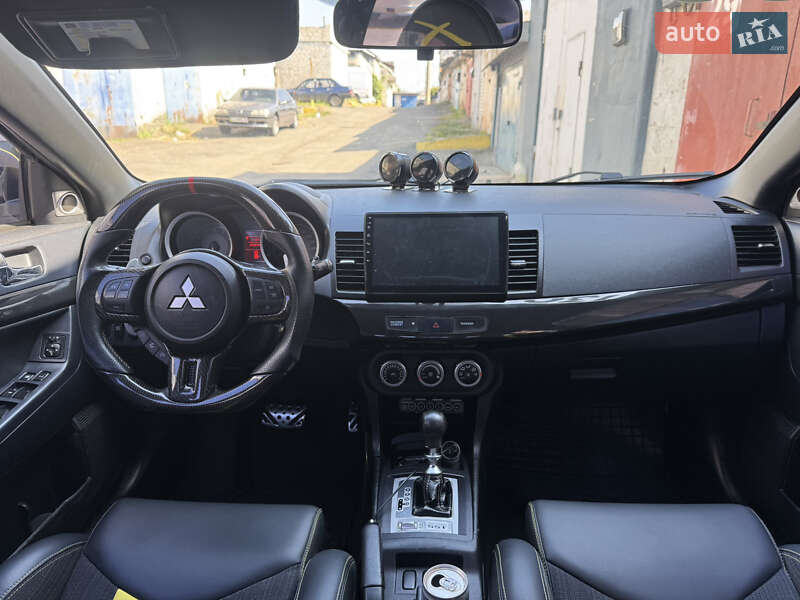 Седан Mitsubishi Lancer Evolution 2008 в Києві