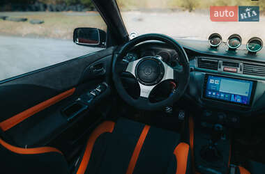 Седан Mitsubishi Lancer Evolution 2007 в 