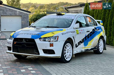 Седан Mitsubishi Lancer Evolution 2009 в Черновцах Седан Mitsubishi Lancer Evolution 2009 в Черновцах