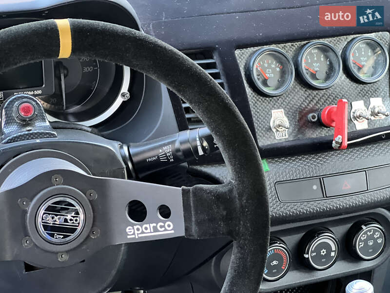 Седан Mitsubishi Lancer Evolution 2009 в Черновцах