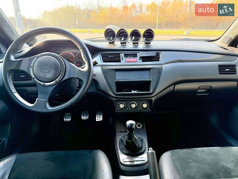 Седан Mitsubishi Lancer Evolution 2007 в Львове