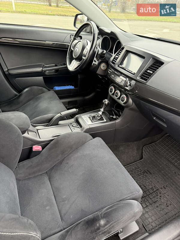 Седан Mitsubishi Lancer Evolution 2008 в Киеве
