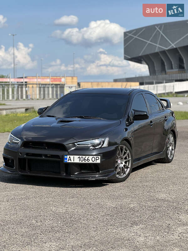 Седан Mitsubishi Lancer Evolution 2008 в Львове фото Седан Mitsubishi Lancer Evolution 2008 в Львове
