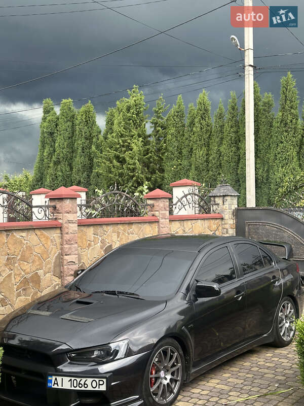 Седан Mitsubishi Lancer Evolution 2008 в Львове фото 15 Седан Mitsubishi Lancer Evolution 2008 в Львове
