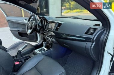 Седан Mitsubishi Lancer Evolution 2015 в Днепре