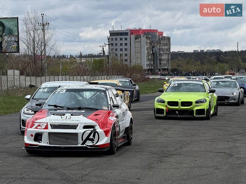 Седан Mitsubishi Lancer Evolution 1999 в Дніпрі