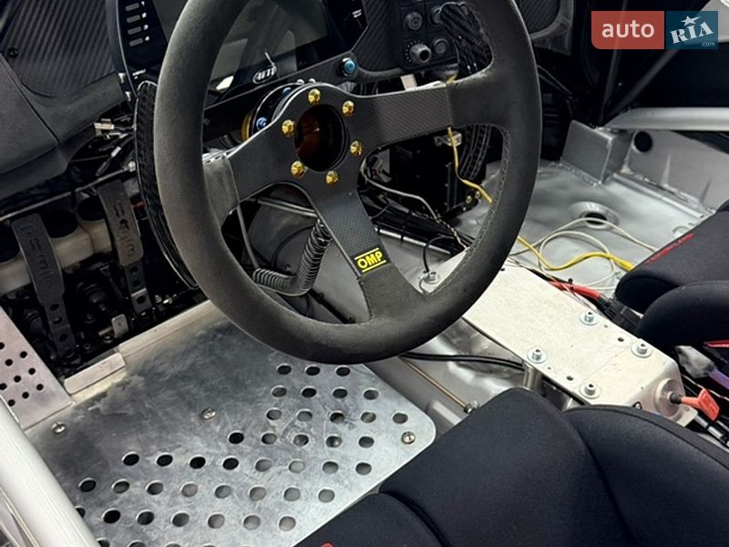 Седан Mitsubishi Lancer Evolution 1999 в Дніпрі