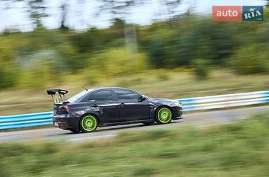 Седан Mitsubishi Lancer Evolution 2008 в Киеве