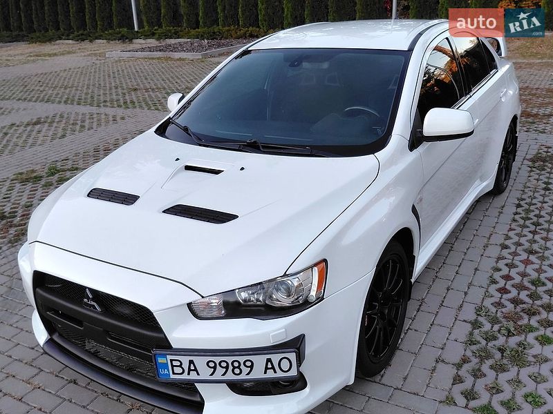 Седан Mitsubishi Lancer Evolution 2008 в Харькове фото 3 Седан Mitsubishi Lancer Evolution 2008 в Харькове