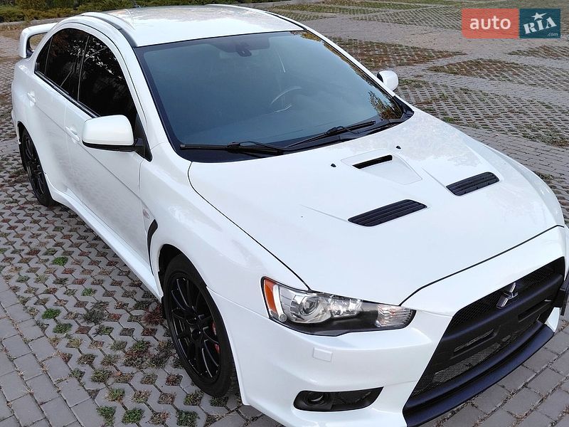 Седан Mitsubishi Lancer Evolution 2008 в Харькове фото 5 Седан Mitsubishi Lancer Evolution 2008 в Харькове