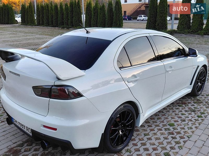 Седан Mitsubishi Lancer Evolution 2008 в Харькове фото 12 Седан Mitsubishi Lancer Evolution 2008 в Харькове
