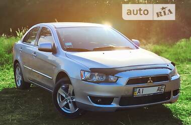 Седан Mitsubishi Lancer X 2008 в Киеве
