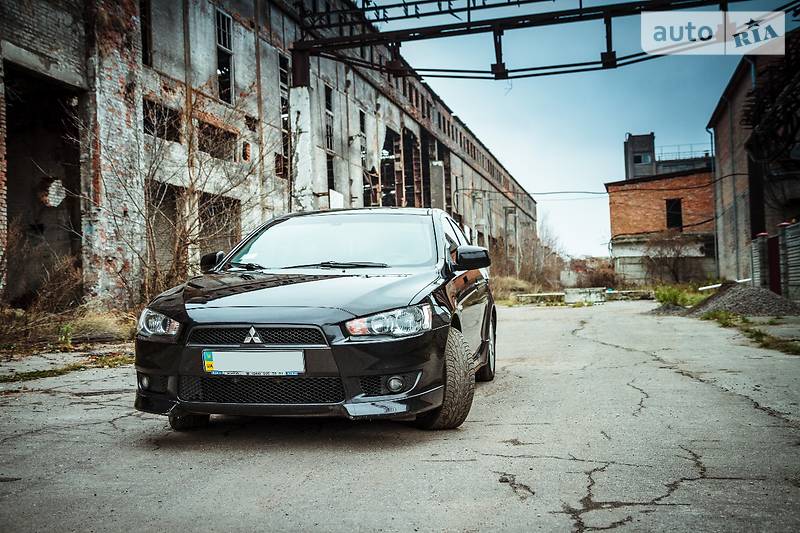 Седан Mitsubishi Lancer 2008 в Виннице