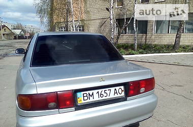 Седан Mitsubishi Lancer 1993 в Конотопе