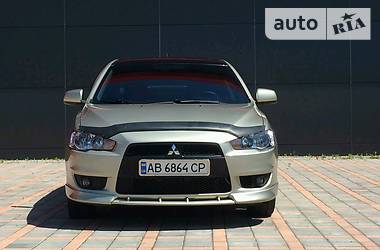 Седан Mitsubishi Lancer 2009 в Виннице