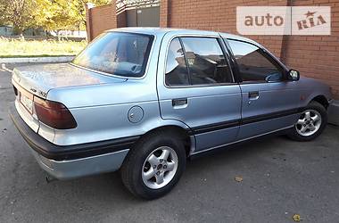 Седан Mitsubishi Lancer 1989 в Одессе