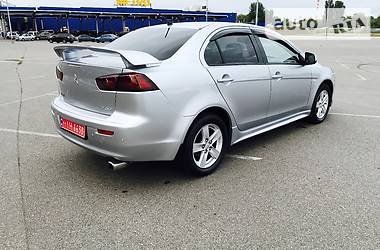 Седан Mitsubishi Lancer 2009 в Киеве