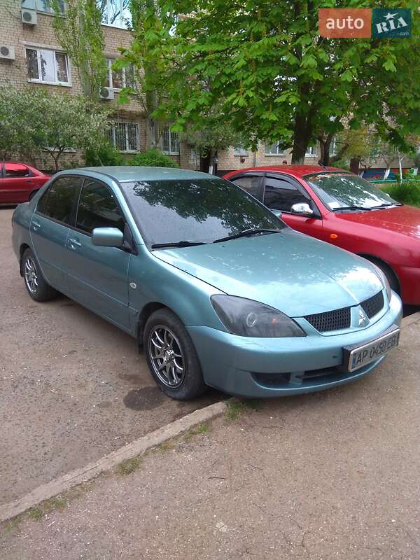 Седан Mitsubishi Lancer 2006 в Днепре