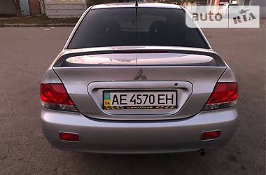 Седан Mitsubishi Lancer 2005 в Кривом Роге