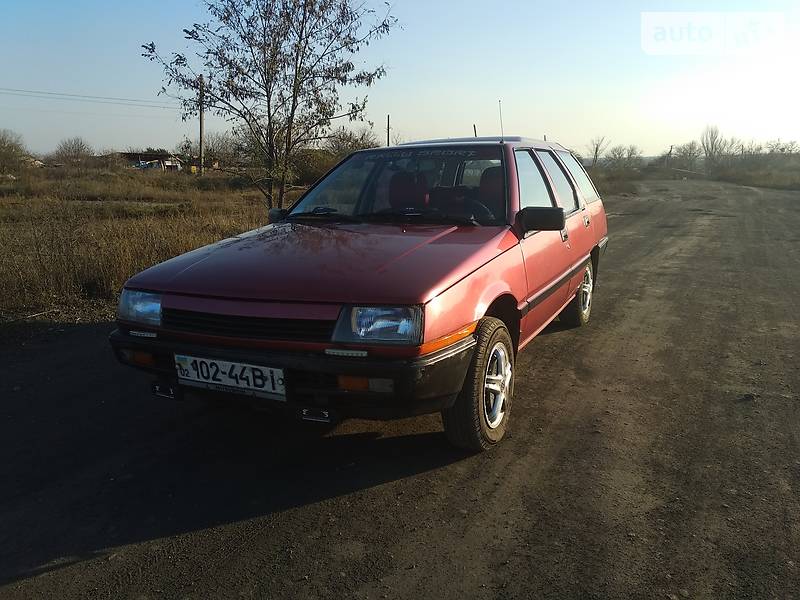 Универсал Mitsubishi Lancer 1985 в Чорткове