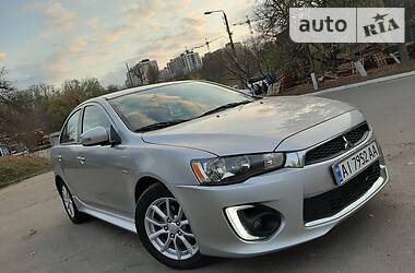 Седан Mitsubishi Lancer 2016 в 