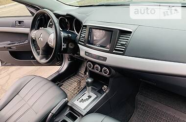 Седан Mitsubishi Lancer 2010 в Каменском