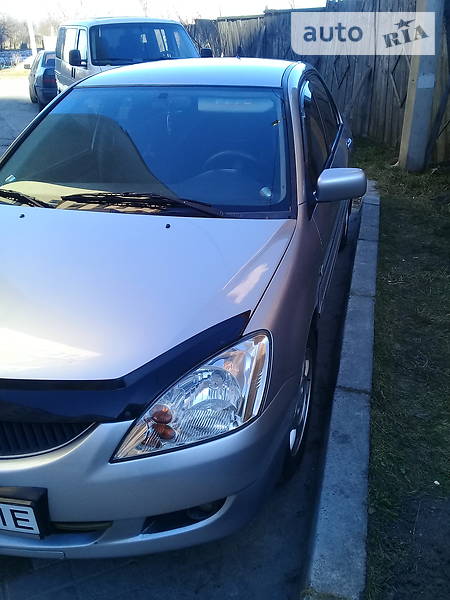 Седан Mitsubishi Lancer 2005 в Львове фото 10 Седан Mitsubishi Lancer 2005 в Львове