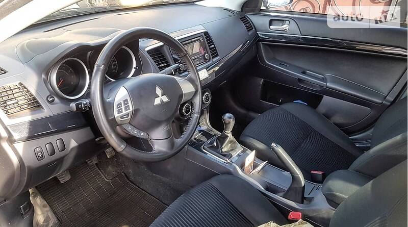 Седан Mitsubishi Lancer 2013 в Добропіллі