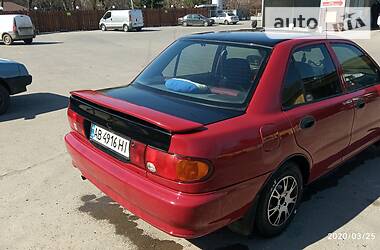 Седан Mitsubishi Lancer 1993 в Виннице