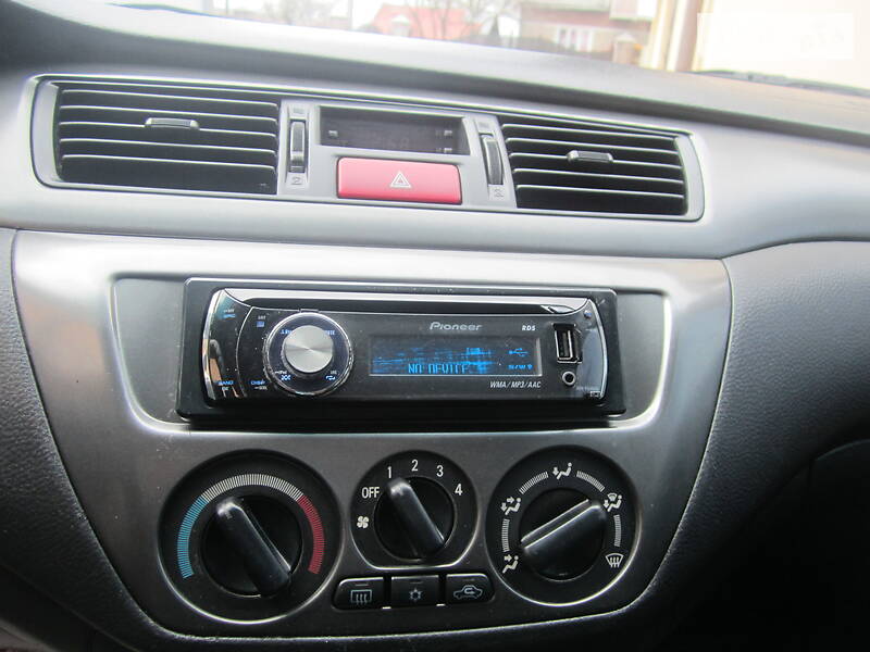 Седан Mitsubishi Lancer 2009 в Івано-Франківську