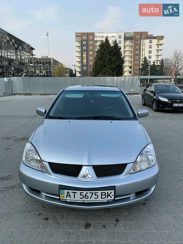 Седан Mitsubishi Lancer 2006 в Ивано-Франковске