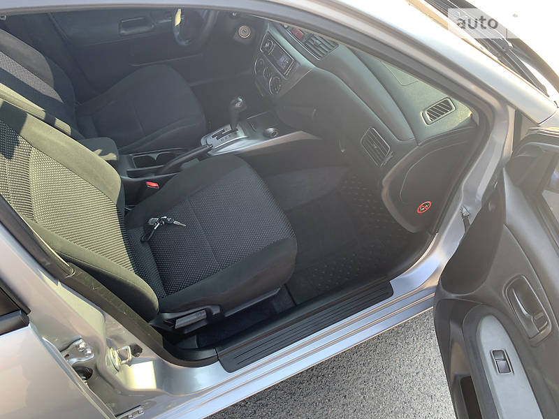 Седан Mitsubishi Lancer 2009 в Дніпрі