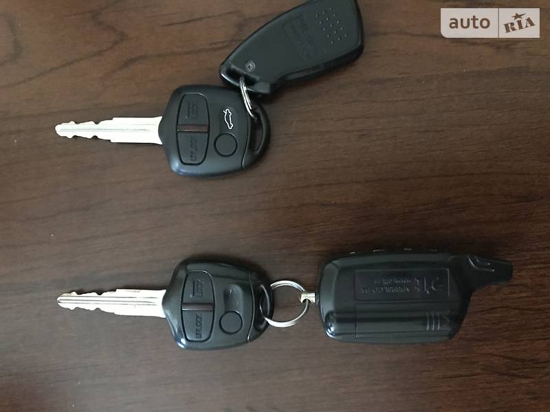 Седан Mitsubishi Lancer 2011 в Киеве