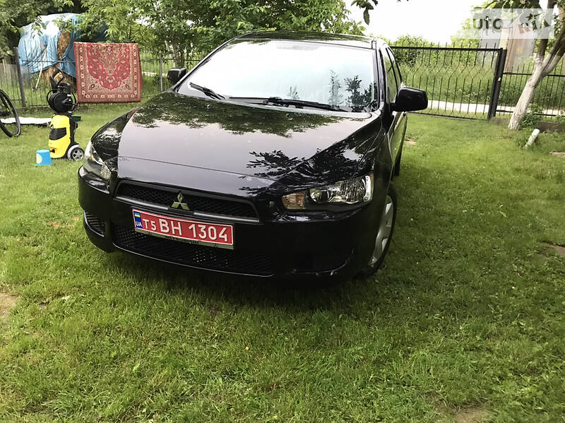 Седан Mitsubishi Lancer 2009 в Луцьку фото Седан Mitsubishi Lancer 2009 в Луцьку