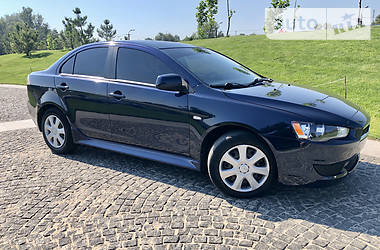 Седан Mitsubishi Lancer 2014 в Днепре