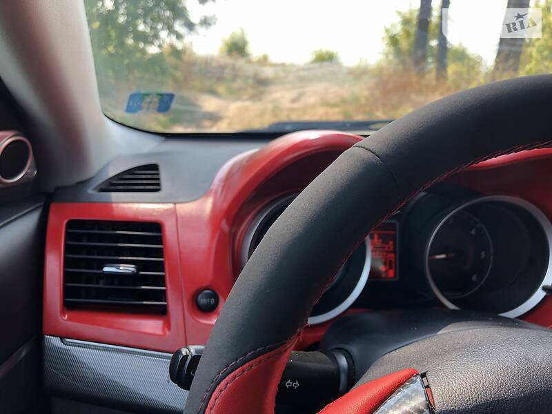 Седан Mitsubishi Lancer 2010 в Броварах