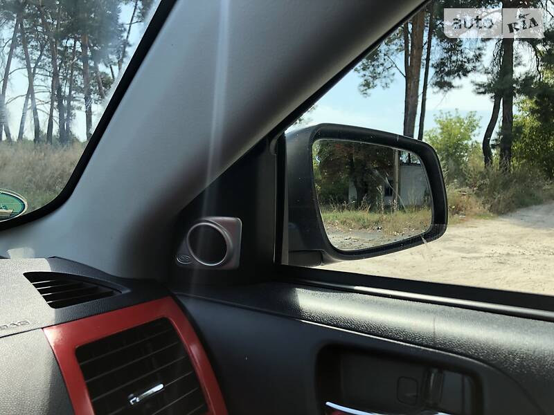 Седан Mitsubishi Lancer 2010 в Броварах