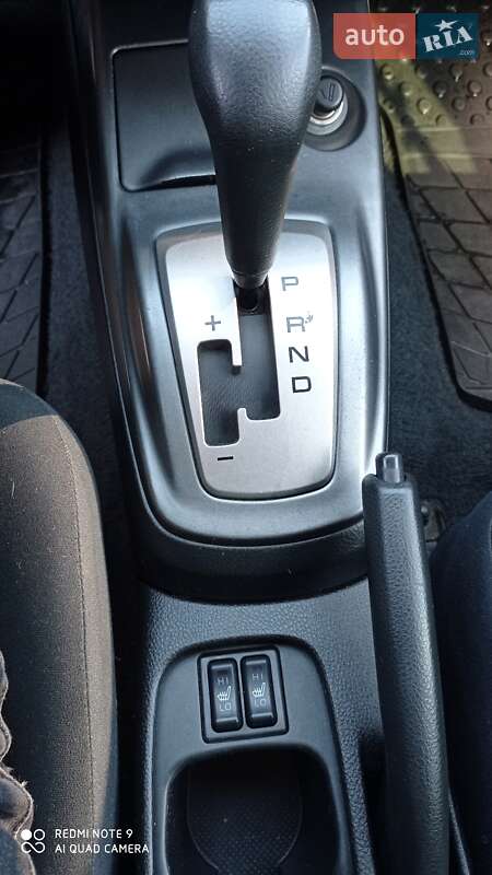 Седан Mitsubishi Lancer 2008 в Черновцах