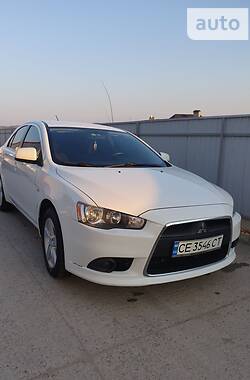 Хэтчбек Mitsubishi Lancer 2009 в Черновцах