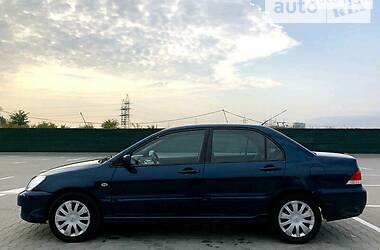 Седан Mitsubishi Lancer 2006 в Киеве