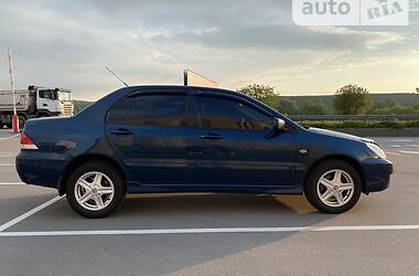 Седан Mitsubishi Lancer 2006 в Обухове