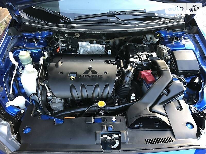 Лифтбек Mitsubishi Lancer 2009 в Ивано-Франковске