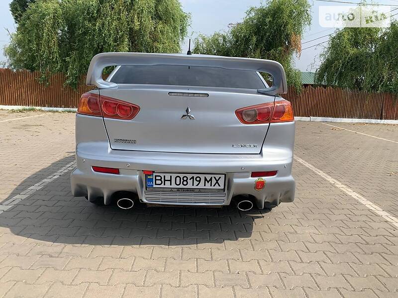 Седан Mitsubishi Lancer 2007 в Южному