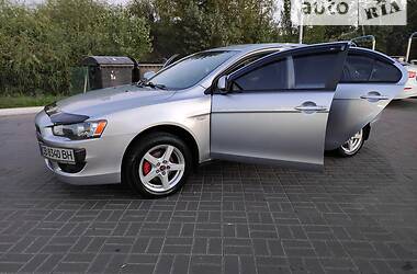 Седан Mitsubishi Lancer 2008 в Киеве